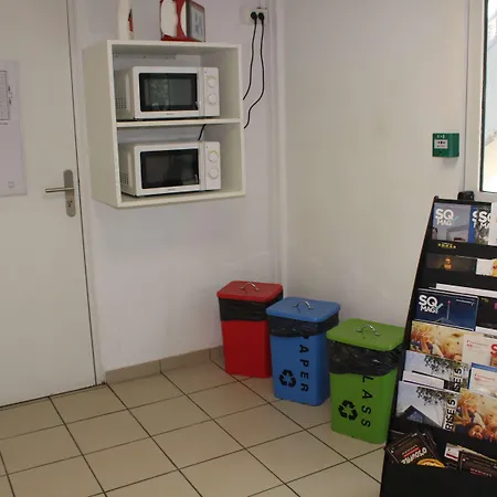 Otel Premiere Classe St Quentin En Yvelines Elancourt *