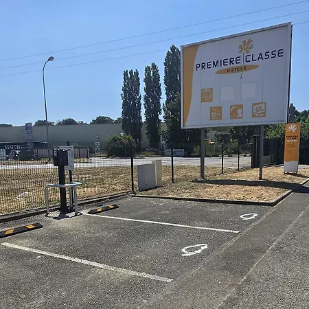 Premiere Classe St Quentin En Yvelines Elancourt *