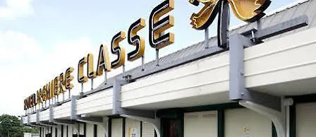Premiere Classe St Quentin En Yvelines Elancourt